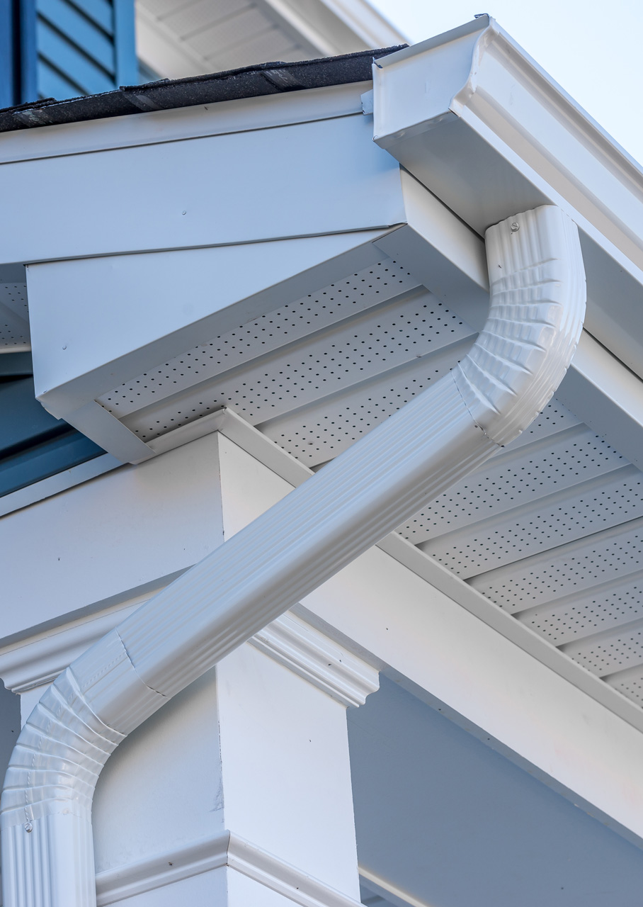 Gutter Installation and Repair Experts Servicing Sarasota, FL area